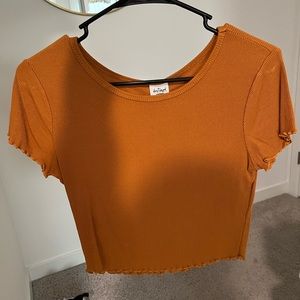 Tillys cropped shirt